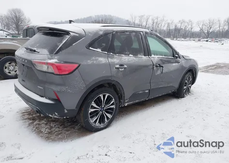 2021 Ford Escape Se from USA, damaged, VIN 1FMCU9G61MUA30070